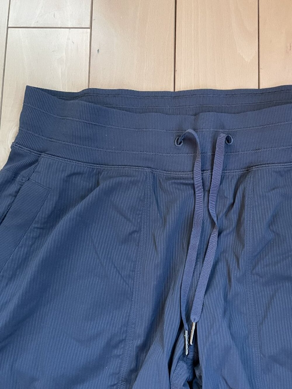 Lululemon LINED Dance Studio Pants - Size 10 - Picture 2 of 5